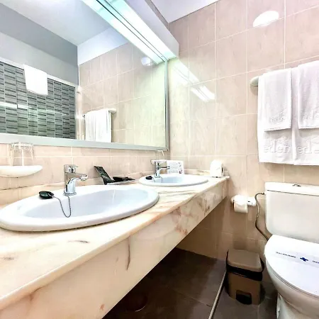 Single Studio E With Wifi, Balcony, Swimming Pools