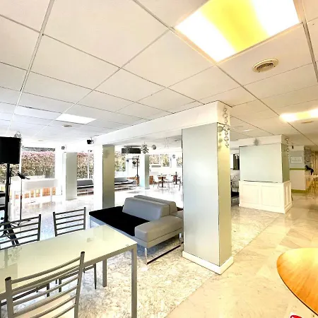 Apartman Single Studio E With Wifi, Balcony, Swimming Pools
