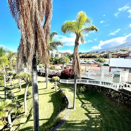 Apartmán Single Studio E With Wifi, Balcony, Swimming Pools