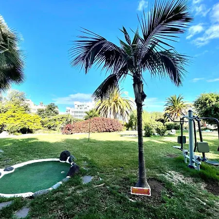 Apartmán Single Studio E With Wifi, Balcony, Swimming Pools