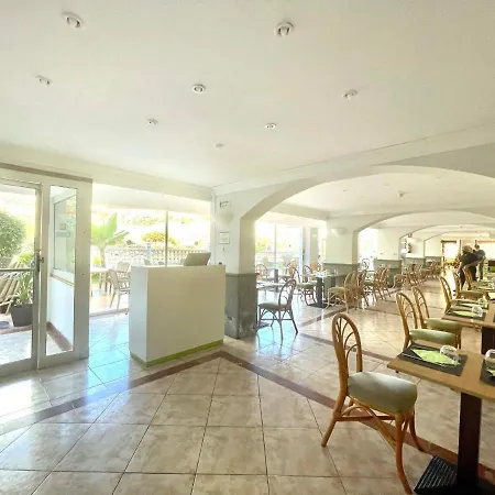 Appartamento Single Studio E With Wifi, Balcony, Swimming Pools *